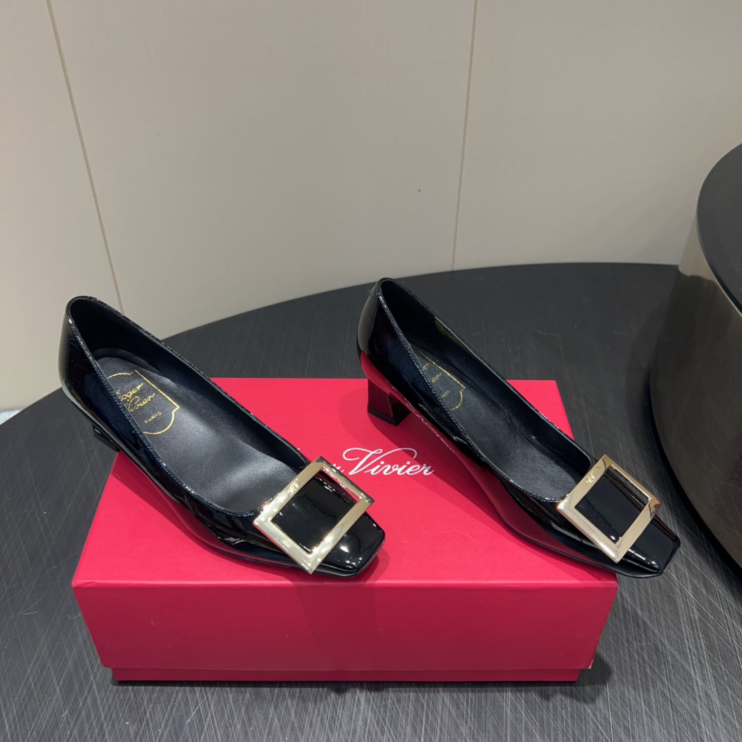 Women's high heels